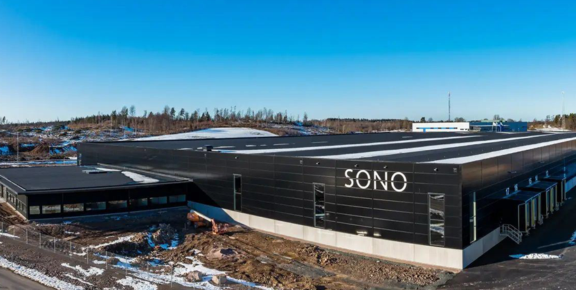 Flybild över SONO:s lager och logistikanläggning i Tranås.